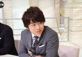 嵐 櫻井翔の 一般人オーラ が逆にスゴすぎると話題に こんな変装でバレないとかw 櫻井翔 嵐 櫻井
