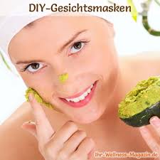 Gurkenmaske • woman.at, aus honig und haferflocken eine gesichtsmaske herstellen, gesichtsmaske selber machen: Gesichtsmaske Mit Avocado Selber Machen Rezept Und Anleitung