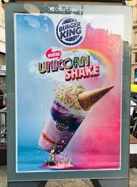 Prospekte bieten euch eben die möglichkeit, sich über die besten angebote zu informieren! Burger King Spanien Unicorn Shake Advertising Einhorn Naschkater Com Das Sussigkeiten Marketing Blog