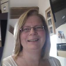 Alexis Roe (@alexis_roe)