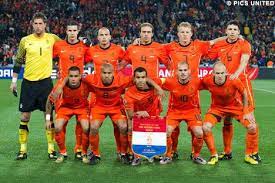 The netherlands national football team 2 has represented the netherlands in international football matches since 1905. Nederlands Elftal Sepak Bola