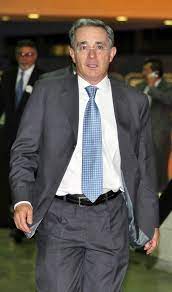Todas las noticias sobre alvaro uribe velez publicadas en el país. Kongress In Kolumbien Verhindert Debatte Uber Ex Prasident Uribe Amerika21