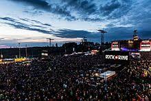 Die aktuellen und ehemalige headliner mit ihren größten hits. Rock Am Ring And Rock Im Park Wikipedia