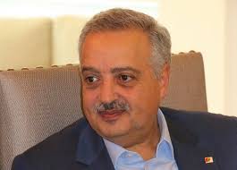 أرسلان رداً على بيان مجلس القضاء الأعلى: اذا أردنا تحصين القضاء وقراراته  فعلينا المطالبة باستقلاليته ردّ رئيس الحزب الديمقراطي اللبناني الأمير طلال  أرسلان في سلسلة تغريدات له على "تويتر"، على البيان الصادر