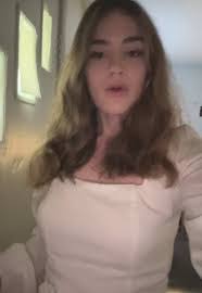 Katelyn Abrams's Instagram, Twitter & Facebook