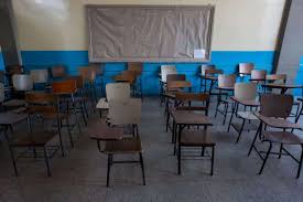 El mandatario nicolás maduro afirmó este domingo 21 de marzo que no será posible retomar las clases presenciales en venezuela, tras registrarse un aumento de casos de coronavirus en el. Como Debe Ser El Regreso A Clases Presenciales En Venezuela