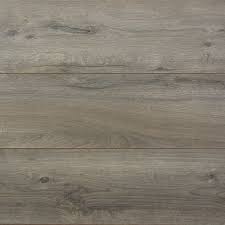12mm Rodenbach Oak Laminate Flooring 16 11 Sq Ft Case Oak Laminate Flooring Oak Laminate Flooring