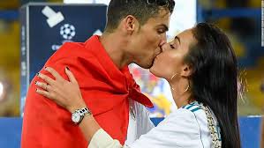 Cristiano Ronaldo: Superstar and partner Georgina Rodriguez are expecting  twins - News7h