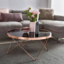 Deko Wohnzimmer Modern Schwarzer Kaffeetisch Mit Rosegoldenen Elementen Couch Tisch Dekoreiren Source By Ar Stylish Living Room Living Room Modern Modern Room