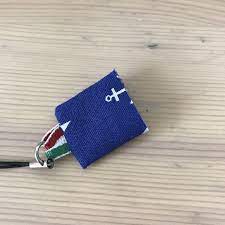 shinji misa en instagram 今日も車に乗せたら 暑いのに歩睦が蒼空にべったり その内寝ちゃいました o akitainu akitadog akitapuppy japaneseakita 秋田犬 秋田犬子犬 ねちゃったよ 寝ちゃった いつの間に