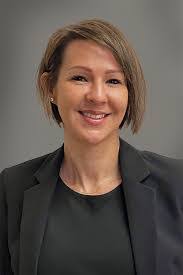 Erika Lahr's Instagram, Twitter & Facebook