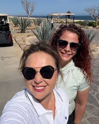 Karina Welsh Vivir con Pasión International Life Coaching added a new...