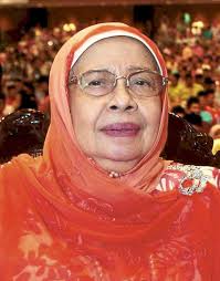 16 julai 1981 hingga 30 oktober 2003: Siapakah Allahyarhamah Tun Rahah