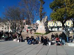 It offers free wifi in all areas. Toller Aussichtspunkt Miradouro De Santa Catarina Lissabon Reisebewertungen Tripadvisor