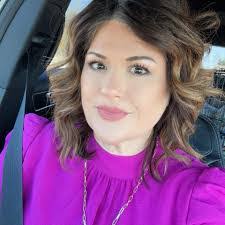 Erika Moss's Instagram, Twitter & Facebook