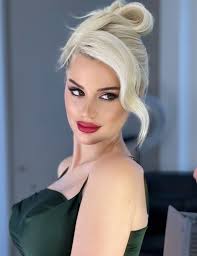 Lou Light #hair #cute #beauty #cabeloexperience #hairstyles #relax #girl  #refresh #beautiful #hairstyle #relaxing #rels #loulight #loulights