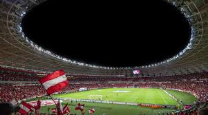 The rain will be monitored by the officials to determine if it's practical to play and safe for the players. How Long Is A Soccer Game Official Average Length