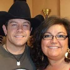 Nancy Carpino's Instagram, Twitter & Facebook