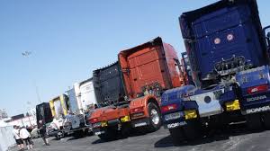 At perotti co., we believe in creating well conceived, well located housing projects that: Scania Volvo Iveco Scuderia F Lli Perrotti Youtube