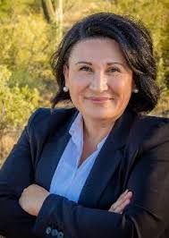 Elisa Olea's Instagram, Twitter & Facebook