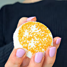 Diy Bath Bombs Without Citric Acid Or Cream Of Tartar Video Tutorial The Makeup Dummy