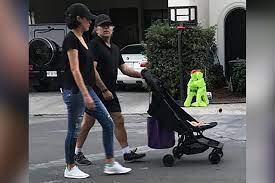 Keith raniere, the founder of nxivm, had abusive sexual relationships with three sisters who joined his organization, the family said. Did Nxivm Leader Keith Raniere Have Any Children With Kristin Keeffe Others True Crime Buzz