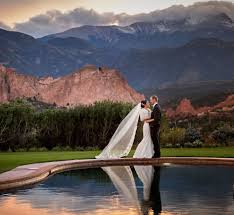 37 Top Destination Wedding Venues In The U S See Prices Destination Wedding Venues Top Destination Weddings Us Destination Wedding