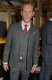 Discover more posts about laurence fox. Death In Paradise S Ralf Little Takes Swipe At Laurence Fox As He Addresses Weird Move Celebrity News Showbiz Tv Express Co Uk