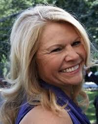 Sharon Howland's Instagram, Twitter & Facebook