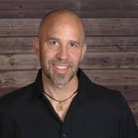 Chris Bean's Instagram, Twitter & Facebook