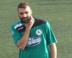 Φτωχότερο είναι πλέον το ελληνικό μπάσκετ, καθώς απεβίωσε ο προπονητής νίκος παύλου, ο οποίος ταλαιπωρήθηκε τα τελευταία χρόνια από σοβαρά προβλήματα υγείας. Efyge Apo Thn Zwh O Proponhths Nikos Payloy