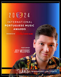 Devan Demelo's Instagram, Twitter & Facebook