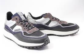 Shop de damescollectie met schoenen, riemen en tassen op de officiële floris van bommel® webshop. Floris Van Bommel Sneakers Dames Heren Kids Sneakers4u