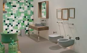 Ti spiegheremo come rimodernarlo senza sostituire le piastrelle presenti. Come Pulire Le Piastrelle Del Bagno