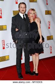 We are going to keep you updated with every news, photoshoots and movie. Rachel Mcadams Und Ryan Gosling Ankunft Auf Dem 12 Jahrlichen Critics Choice Awards Aus Der Broadcast Film Association Im Santa Monica Civic Auditorium In Los Angeles 12 Januar 2007 Augenkontakt In Voller