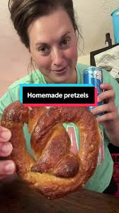 Markie (@officiallymomingyou)'s video of Red 40