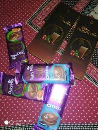 Oleh itu, syarikat cadbury telah mengambil keputusan untuk mempelbagaikan produk di mana syarikat akan menambahkan pelbagai perisa seperti coklat cadbury dairy milk hazenut, fruit & nut, oreo dan 8 Chocolate Lover Ideas Chocolate Lovers Dairy Milk Chocolate Instagram Food