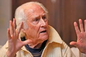 Murió Pino Solanas: en redes sociales recordaron su discurso en el Senado a  favor del aborto legal