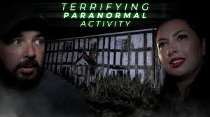 This week's Ghost Hunt myself & ExploreAlot Head out to This Abandoned  FarmHouse with reports of Hauntings by other Explores! From the minute we  arrived tentions where high from the gut feeling