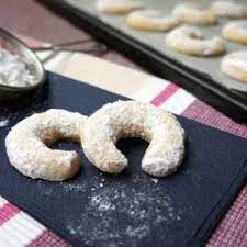 It is a time for household, close family members, close friends without family, yet above… Foodgawker Austrian Recipes Vanilla Biscuits Vanilla Cookies