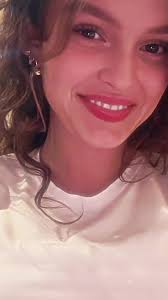 BROOKEEE CONGRATS ON 15K!! YOU DESERVE IT SM!! 🤍🤍🤍 this edit is so basic  but my capcut keeps