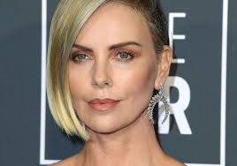 Sleek sides and a height above slim down the face, show off high cheekbones and statement make up. These Are Our 25 Favorite Short Haircuts For Women Over 40
