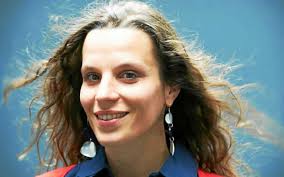 À Plouezoc'h, l'unique concert estival de Clarisse Lavanant en Pays de  Morlaix aura lieu vendredi soir