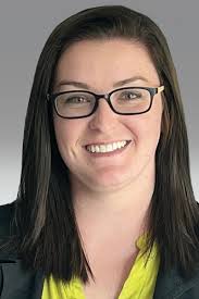 Mariah Larson's Instagram, Twitter & Facebook