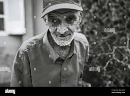 Anziano di 85 anni immagini e fotografie stock ad alta risoluzione