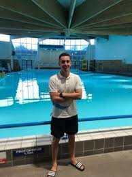 Laval Une Seance De Cinema Les Pieds Dans L Eau A La Piscine L Aquabulle Laval Maville Com