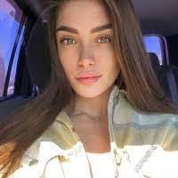 Vicki Doak's Instagram, Twitter & Facebook