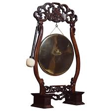 Radi poticanja građana na aktivnije sudjelovanje u političkim procesima. Chinese Carved Dinner Gong For Sale At Pamono
