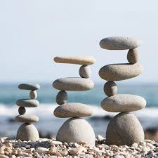 Side 2 Side Rock Cairn Sculptures Balanced Rock Zen Stones Etsy Sculpture De Roche Art De Galets Sculpture En Pierre