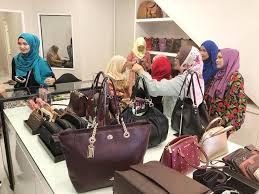 336 likes · 1 talking about this. Personal Shopper Kongsi Tips Cara Kenal Handbag Original Atau Fake